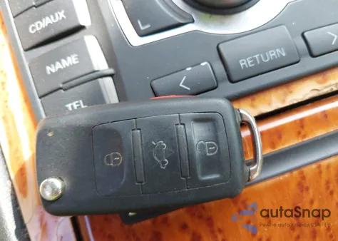 2009 Audi A8 L 4.2 from USA, damaged, VIN WAUMV94E89N005120